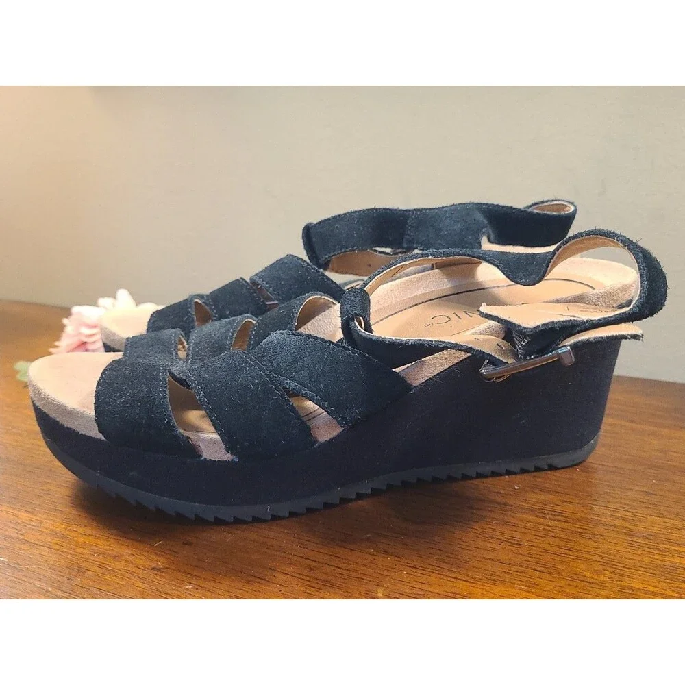 Vionic tawny black